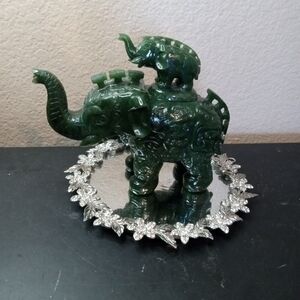 EXQUISITE Carved Jade Prosperity Trunk Up Elephants Feng Shui Sculpture